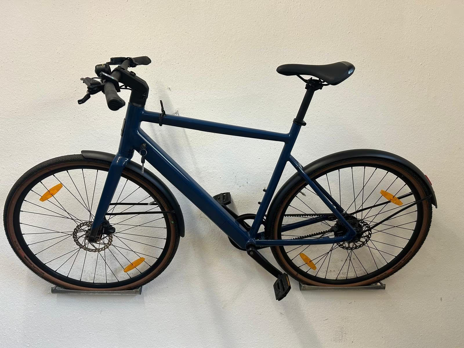 Deruiz Turmali E-Bike mit Riemen in blau - gebrauchtes Vorführmodell - 2 Jahre Garantie
