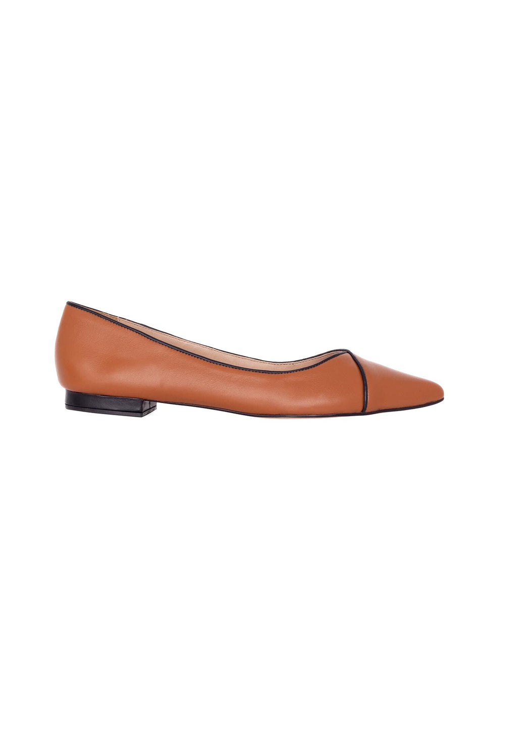 Beige Leather Ballerinas – Elegant Women’s Flat Shoes with Low Heel