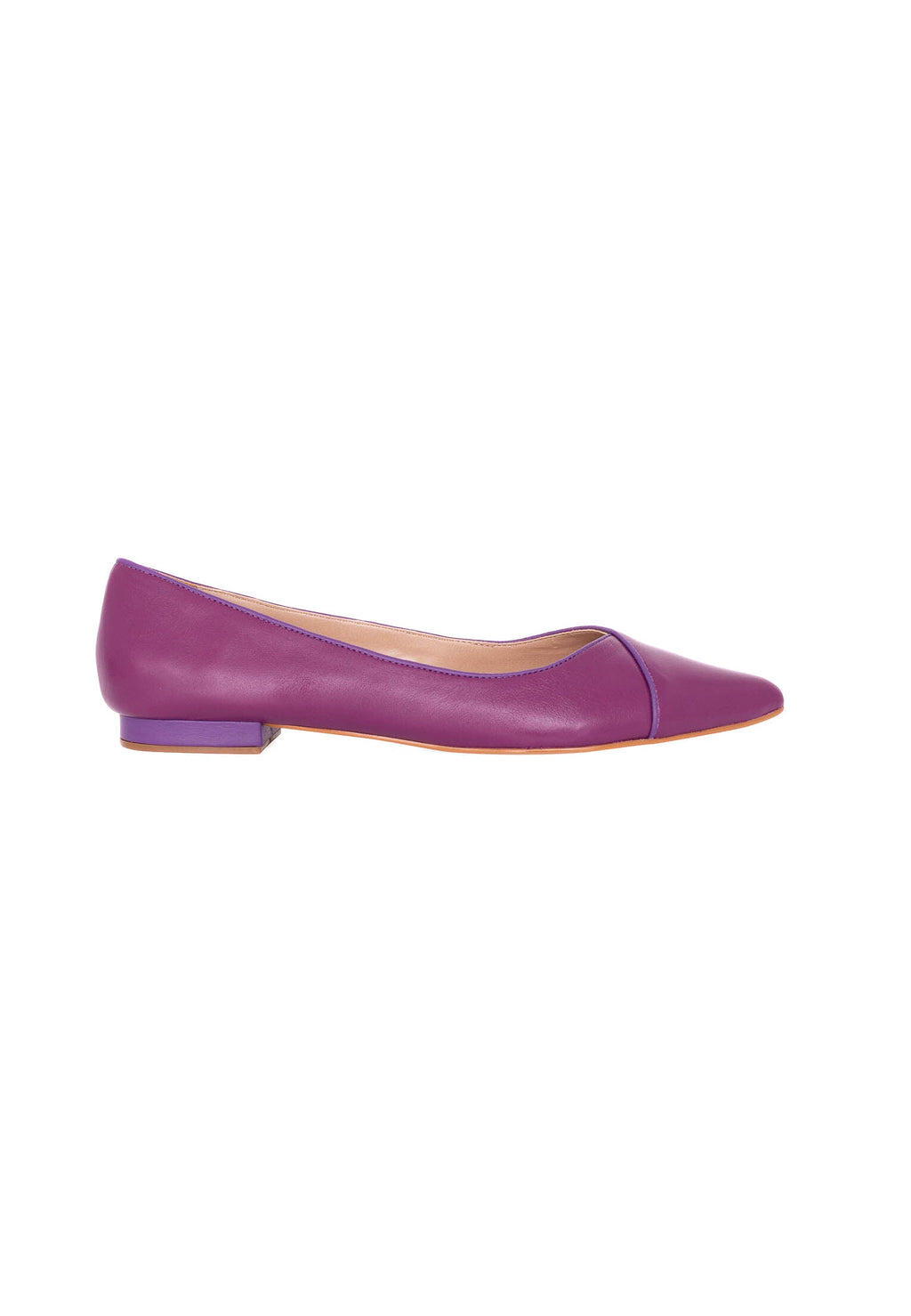 Beige Leather Ballerinas – Elegant Women’s Flat Shoes with Low Heel