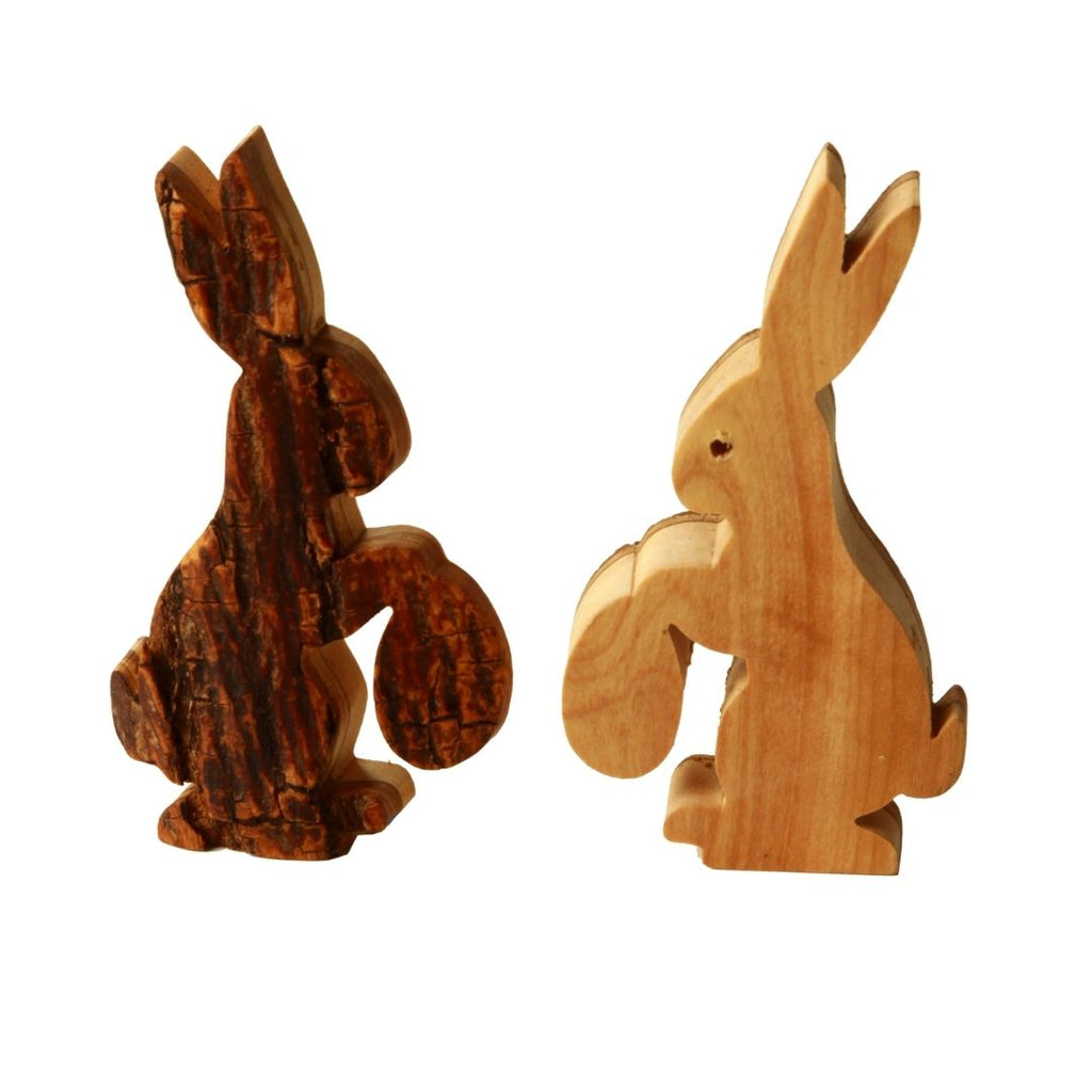 Easter decoration Easter bunny with egg Table decoration made of olive wood (with bark)