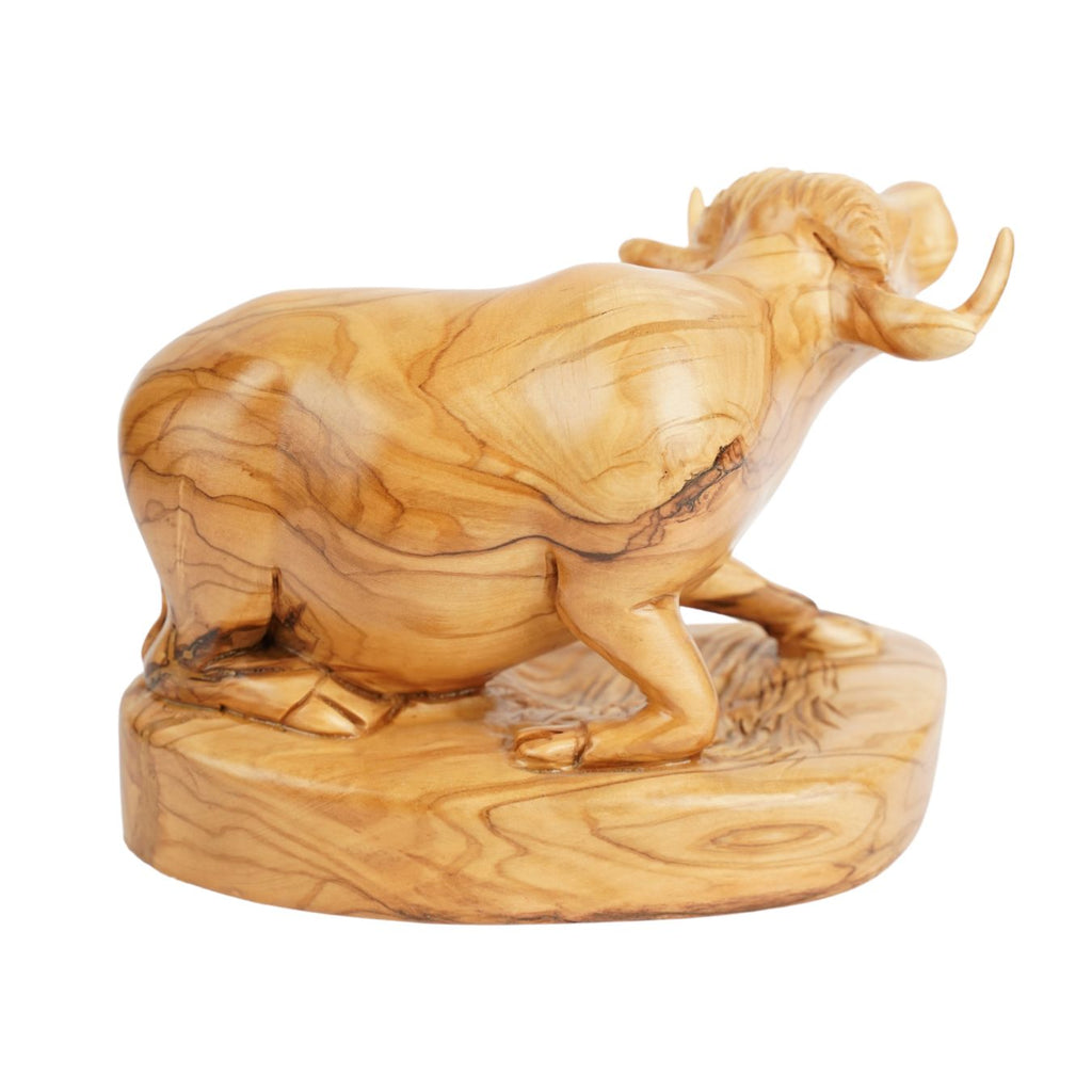 Hand-carved ox made of olive wood – Exclusive wooden sculpture from Bethlehem (18 cm)