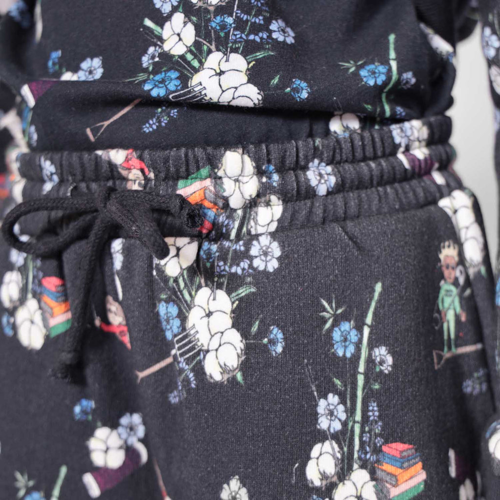 Boys and Girls Sweatpants in Black Print
