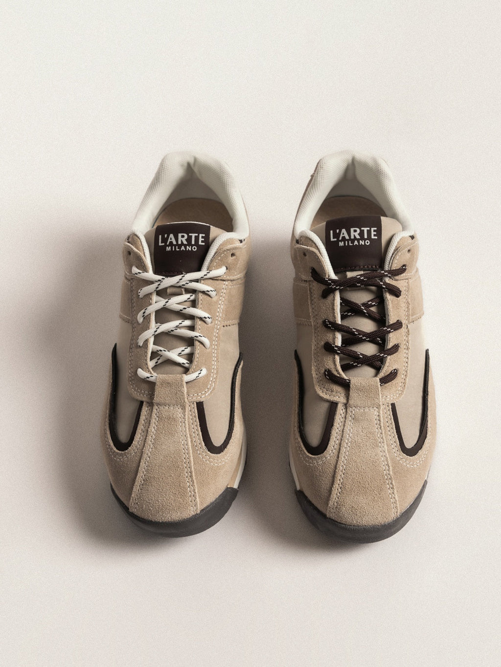 Casual shoes