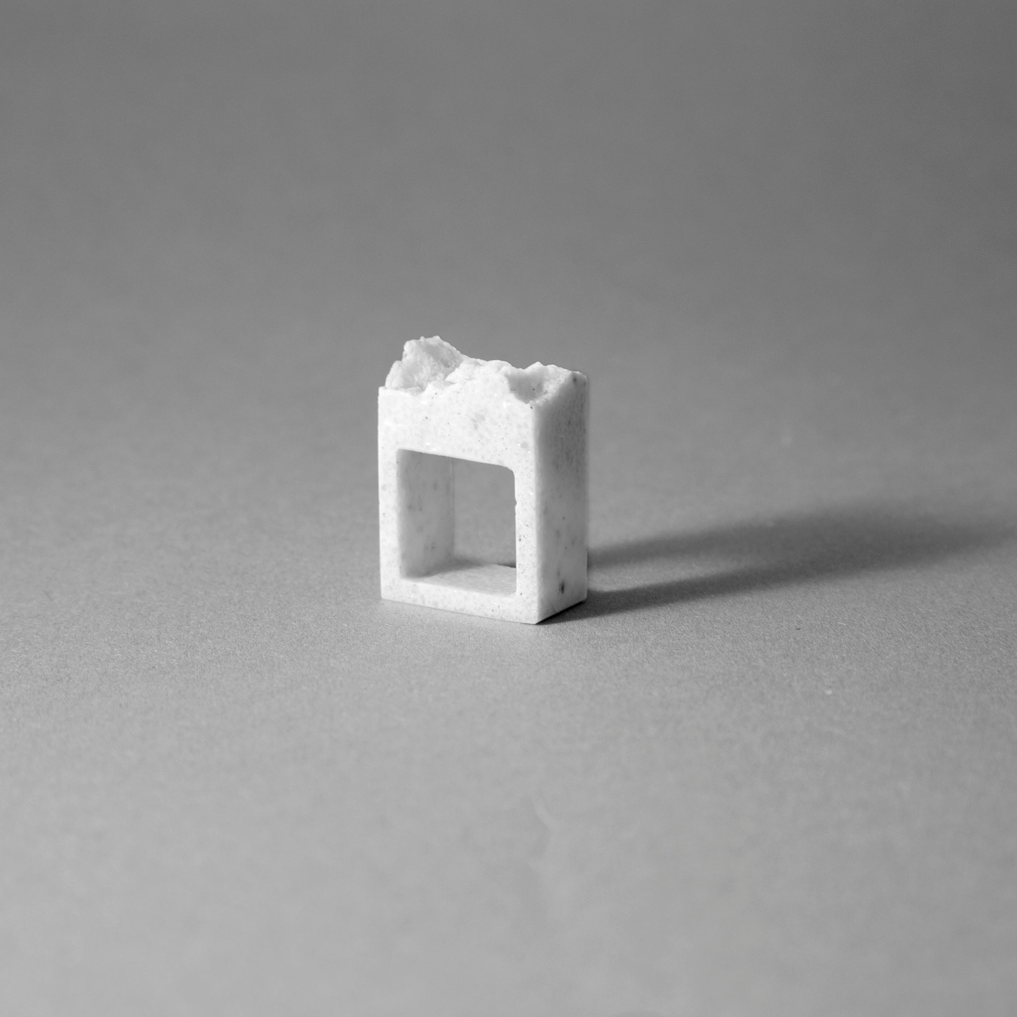 BIANCO – Carrara Marble Maxi Ring