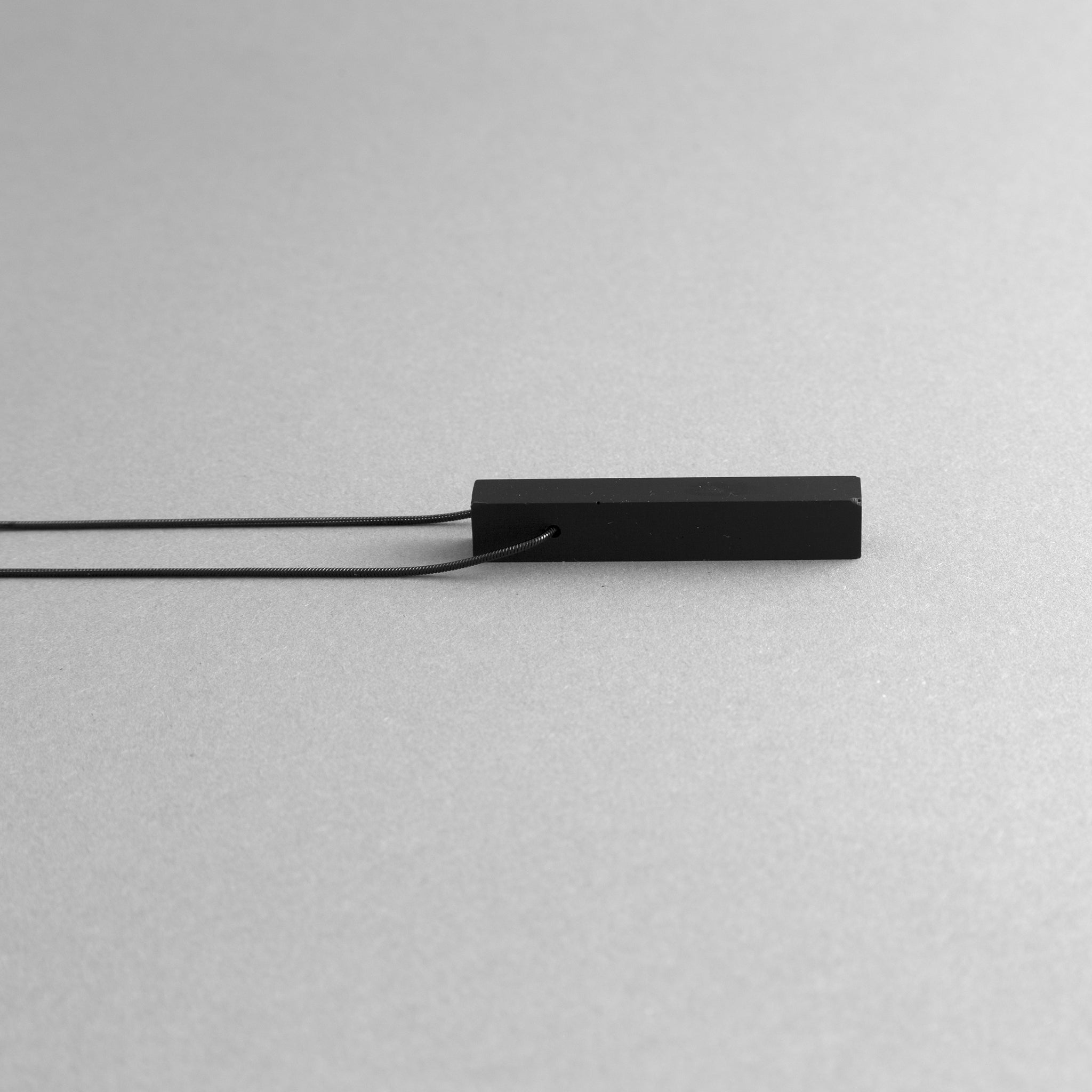 MODULOQUATTRO – Minimalist Geometric Necklace