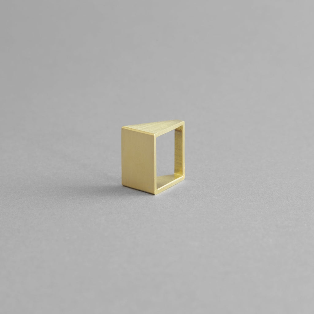 PYRAMID BRASS RING | Geometric Adjustable Design