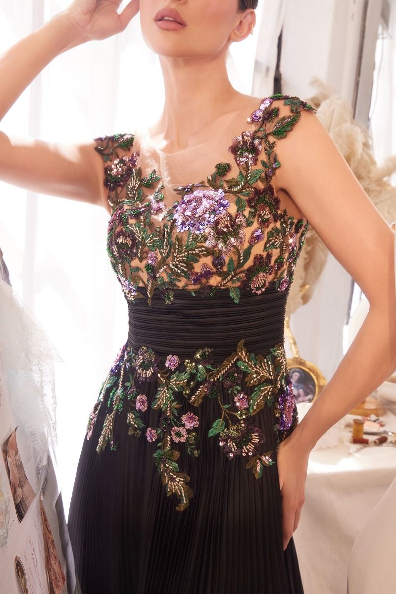 Floral Applique Embellished Long A-Line Dress For Special Occasion w/ Pleated Design & Cap Sleeves