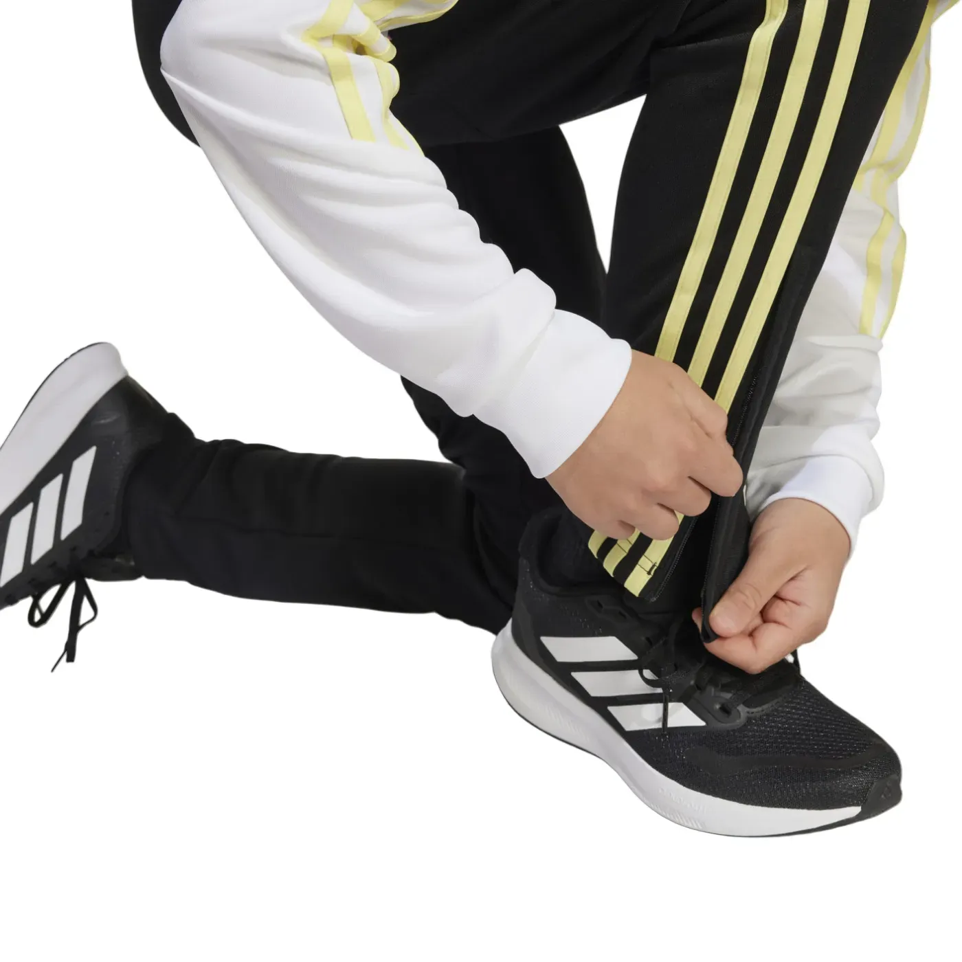 Kids - Juventus training presentation bench tracksuit 2025/26 - Adidas