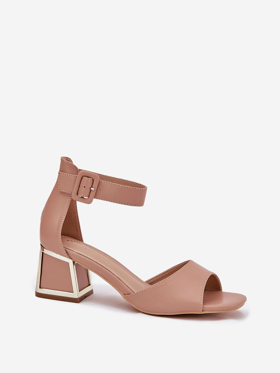 Heel sandals model 213929 Step in style