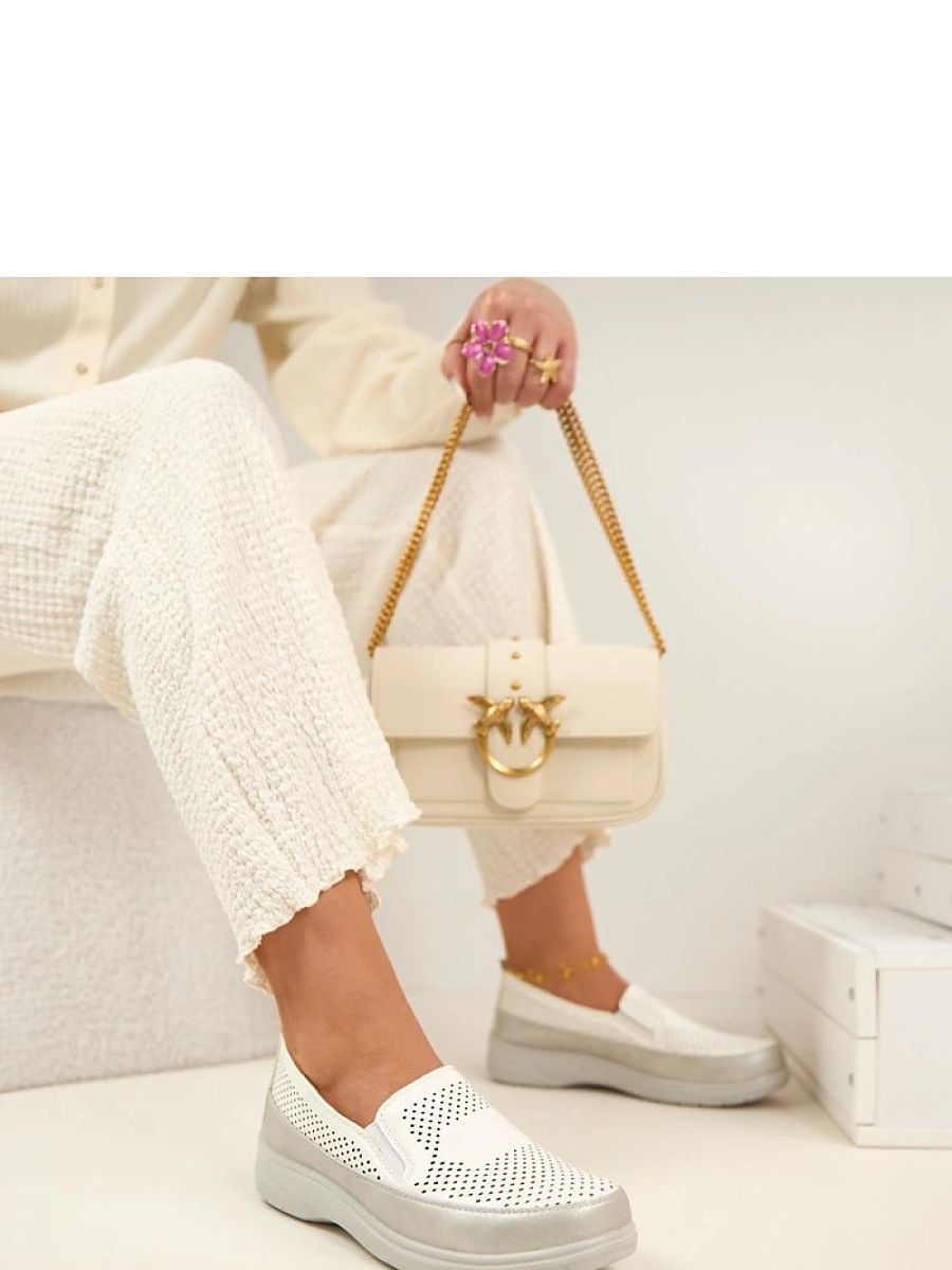 Half shoes model 225600 Solea