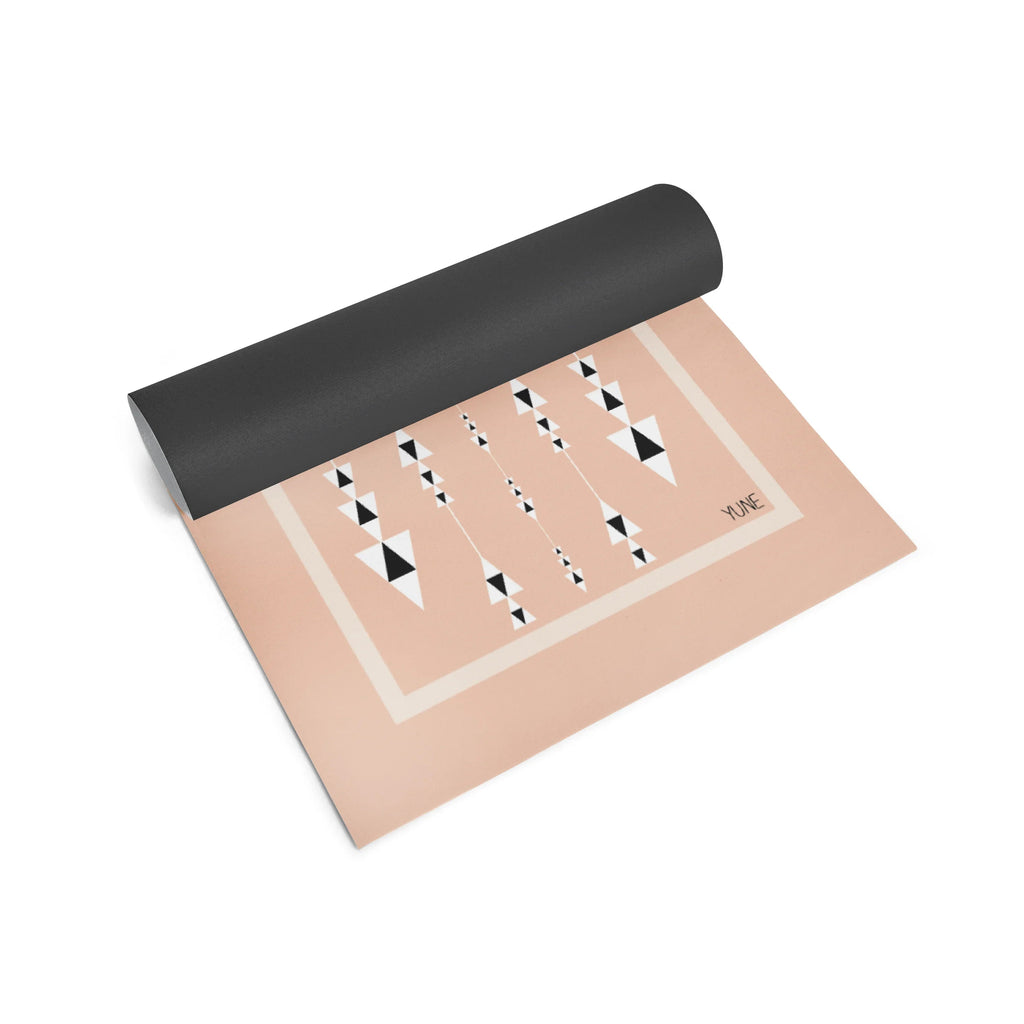 Margot “Golden Hour Flow” Yoga Mat – 6mm Non-Slip, Eco-Friendly (Tan)