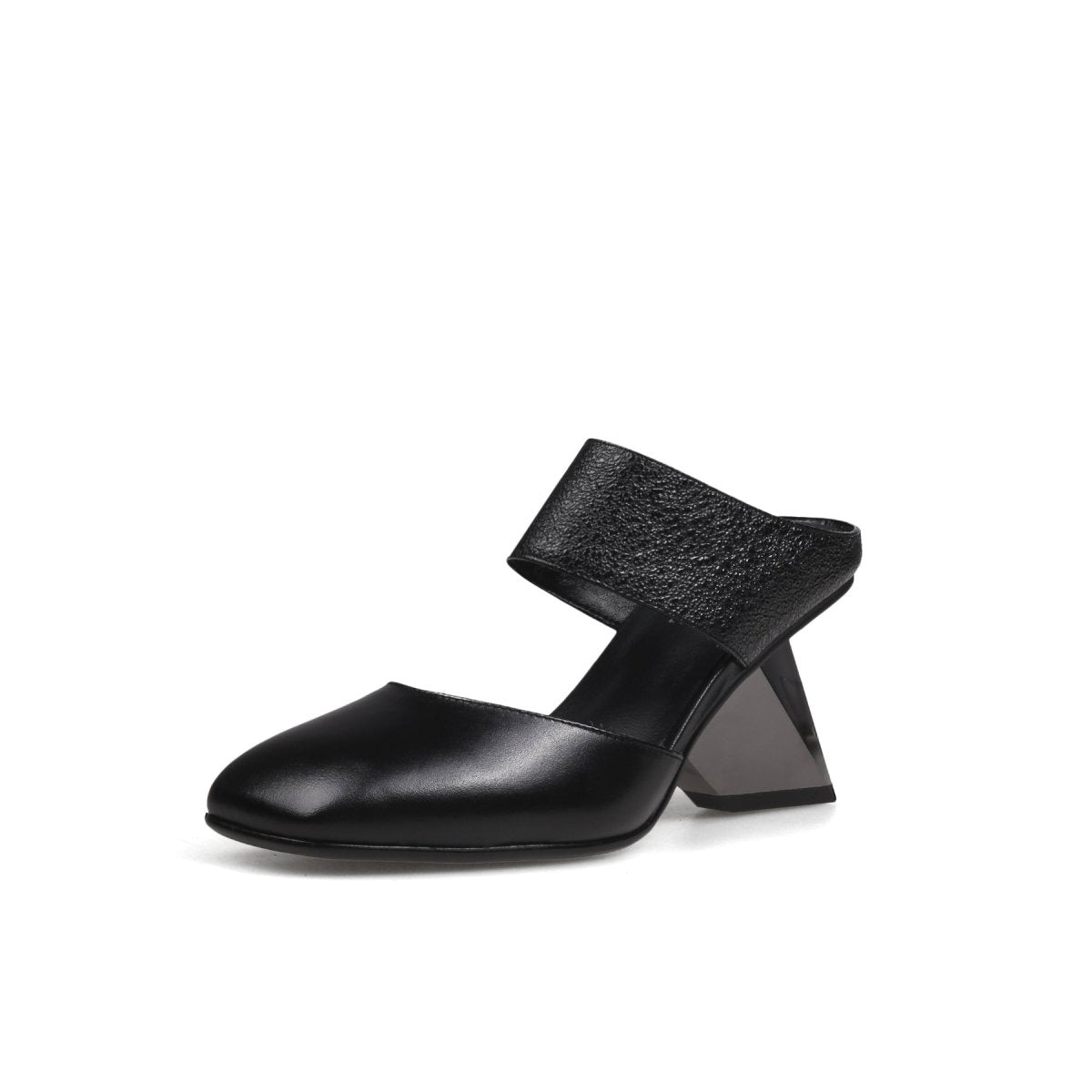 Femme Ankle Strap Gravity Block Heel Pumps