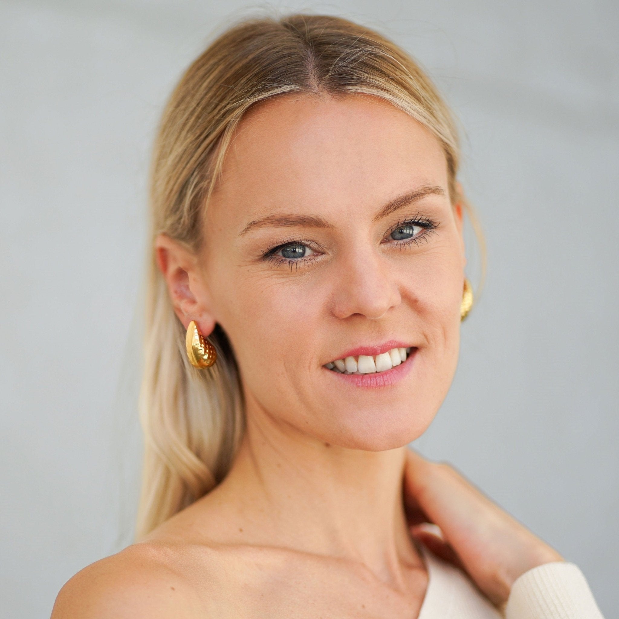 Earrings Selena - Gold Plated Elegant Statement Earrings