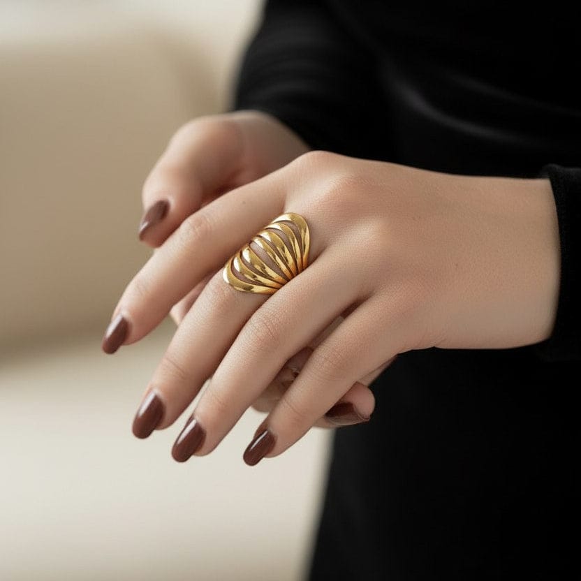 Cher - Open Design Gold Ring
