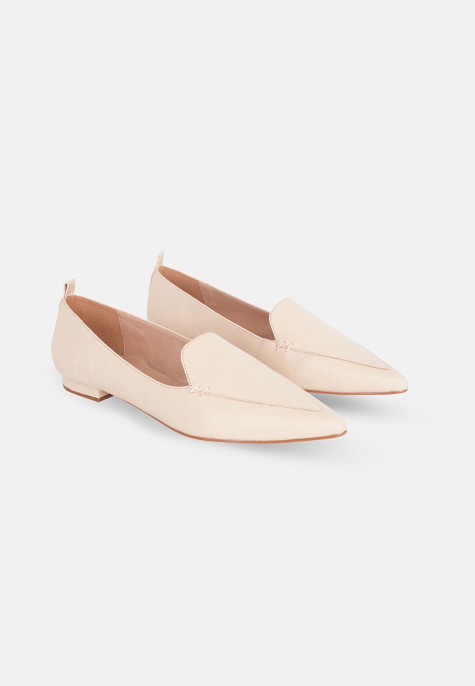 Black Leather Ballerinas Butia – Women’s Pointed-Toe Flat Shoes