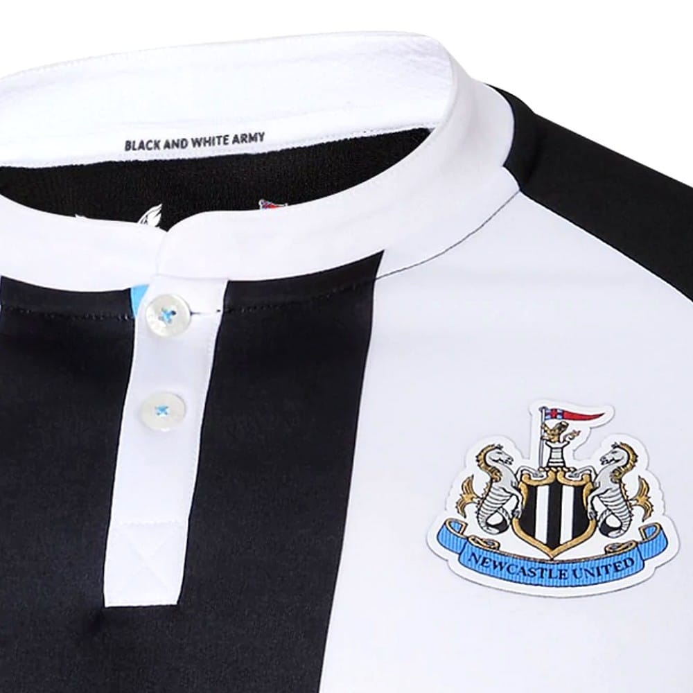 Newcastle United Home soccer jersey 2021/22 - Castore