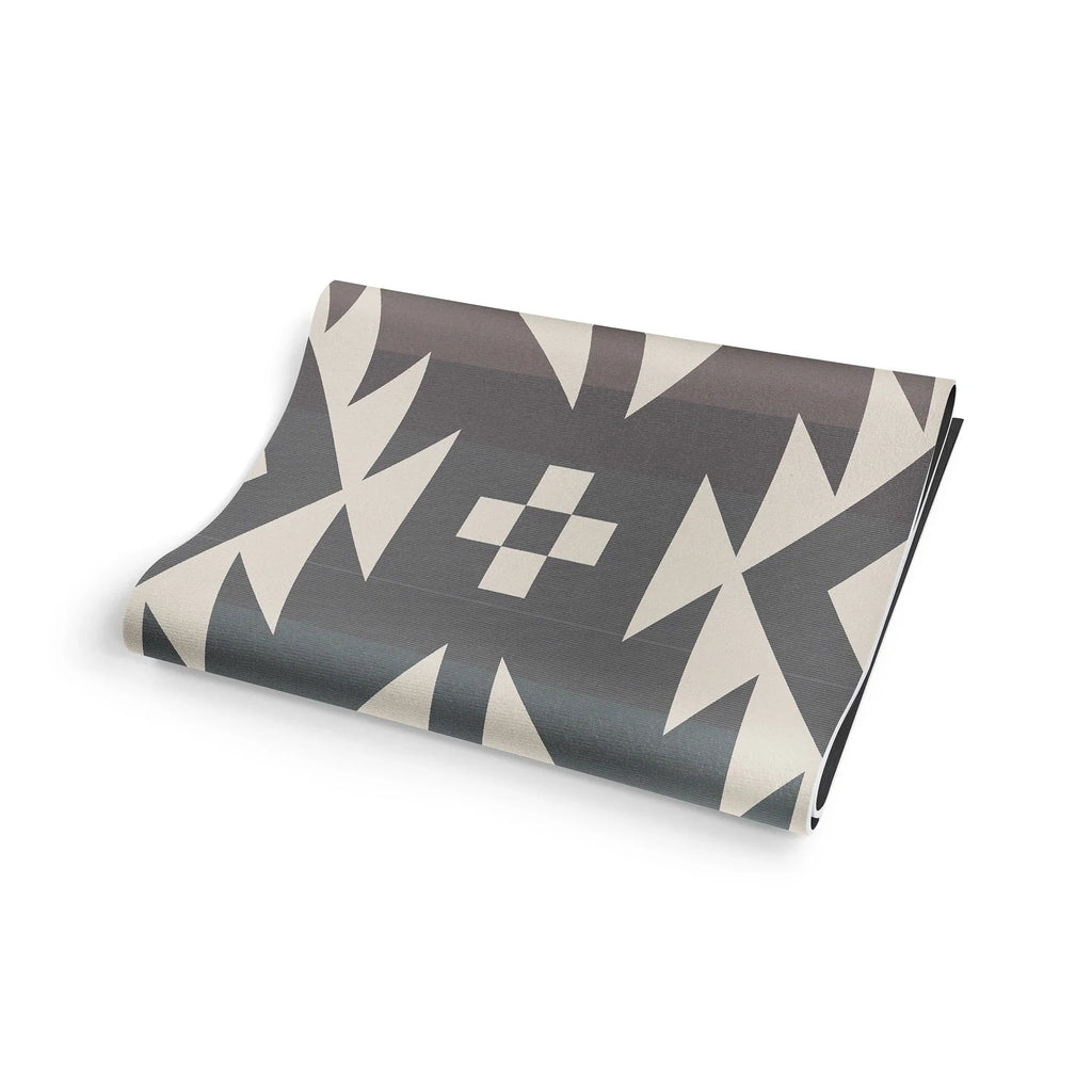 Obsidian Ridge Yoga Mat – 6 mm Extra Thick, Double-Sided Non-Slip, Eco-Friendly PER with UV-Printed Design | Yune Yoga