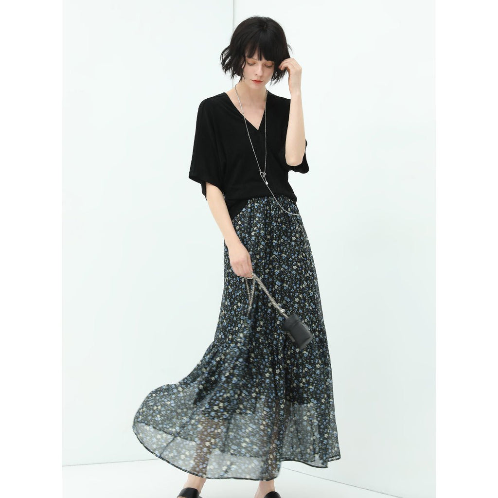 Summery Floral A Line Pleated Black Midi Skirt